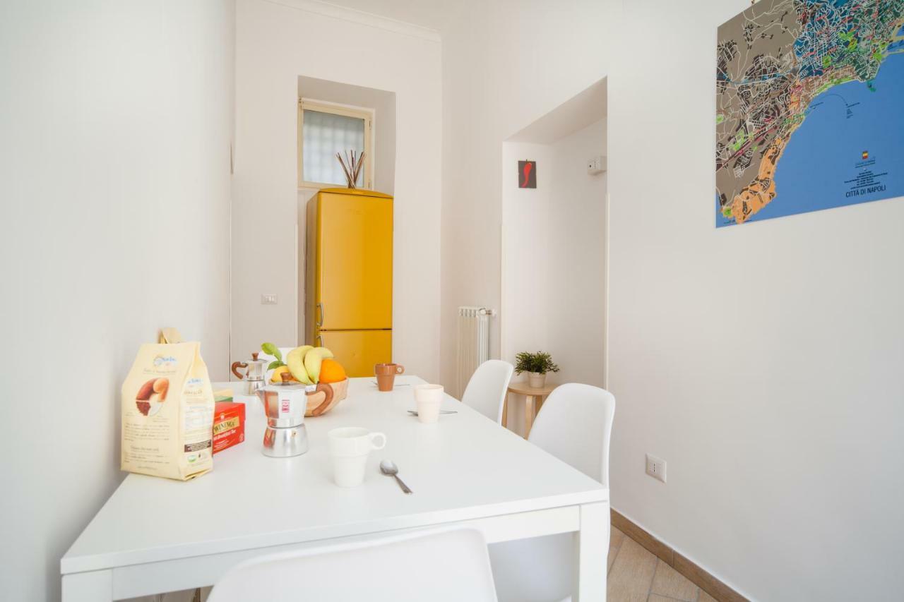 Napoli Centro Suite - Duomo Apartment Exteriör bild